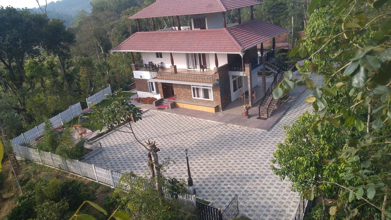 Lake Trail Homestay Coorg Madikeri Homestay