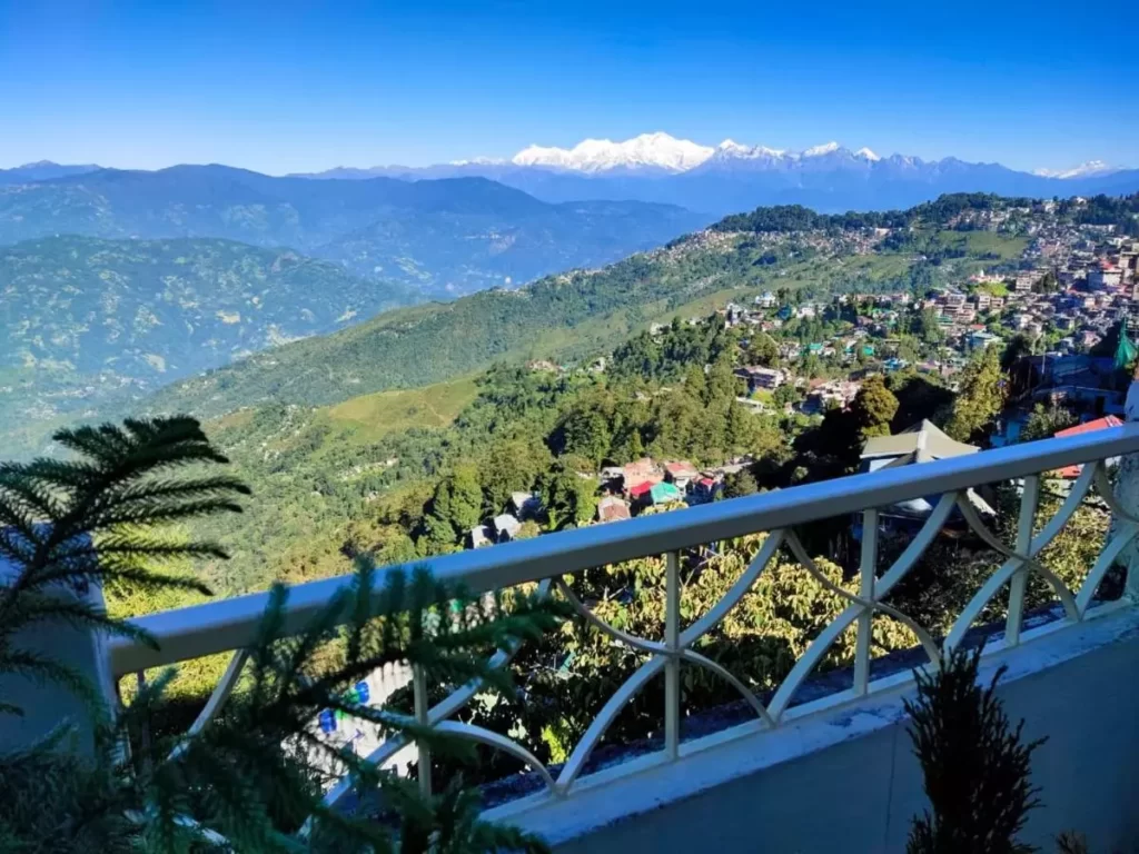 Beautiful View Darjeeling Homestay