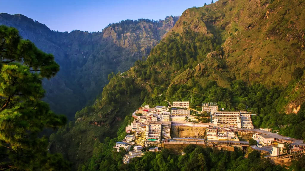 Best Time to Visit Vaishno Devi in Summer