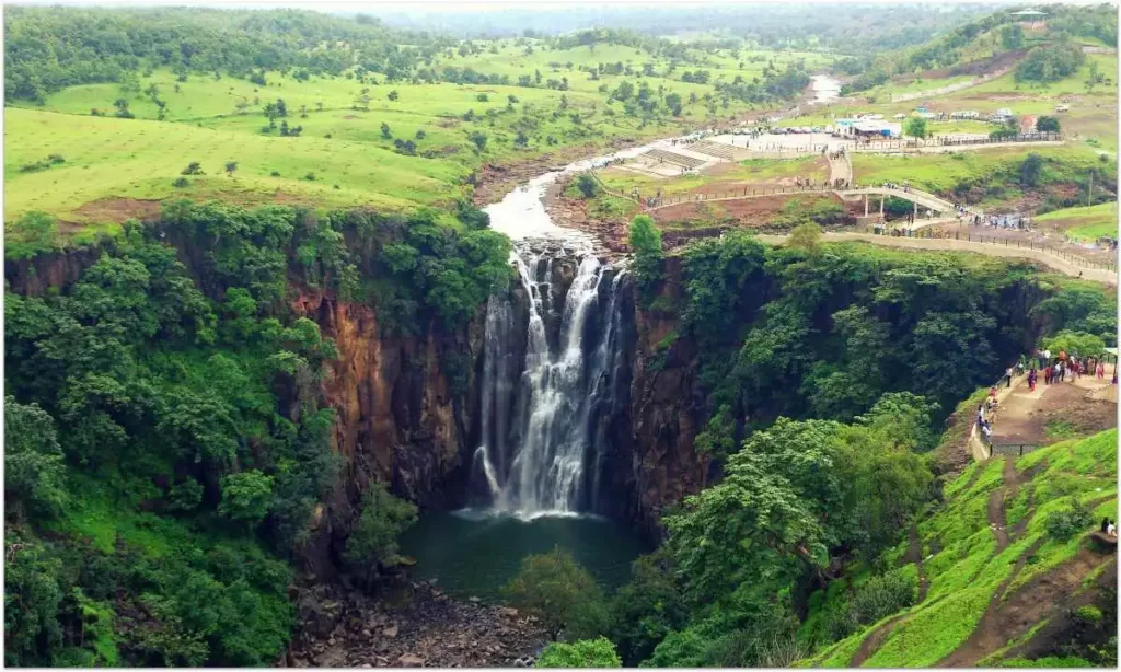 Patalpani Waterfall Private Places for Couples in Indore