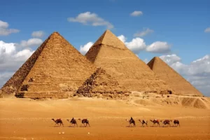 The Pyramids of Giza Mysterious Places In The World