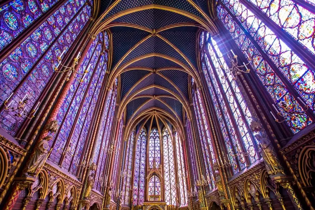 Sainte-Chapelle Places to Visit in Paris
