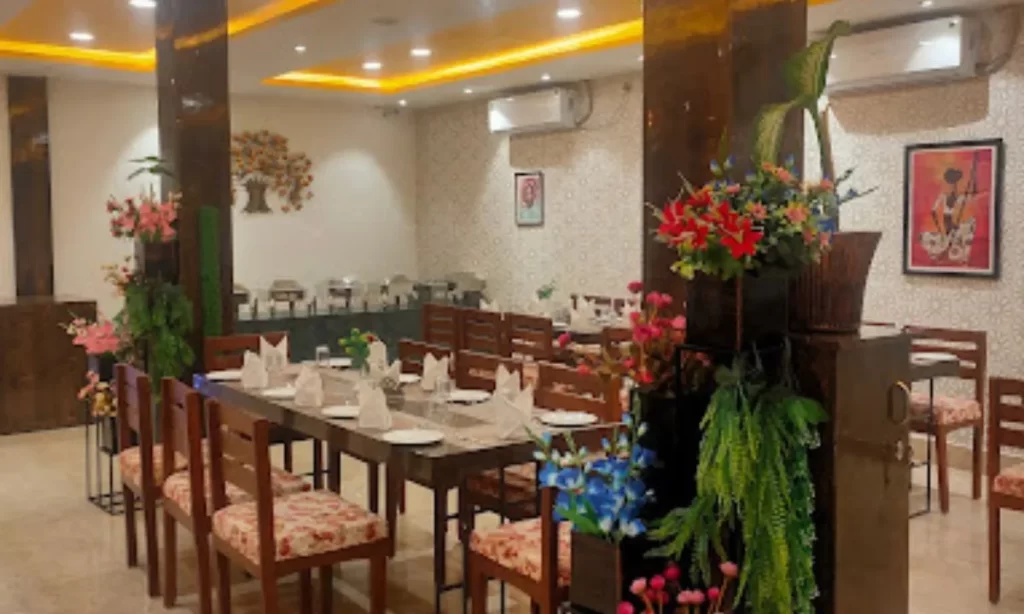 Cabin Delights Best Cabin Restaurant in Patna