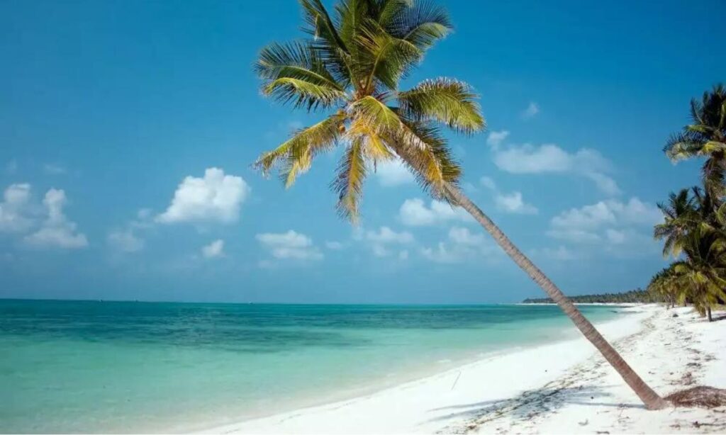 Agatti Island Tourist Places In Lakshadweep Islands