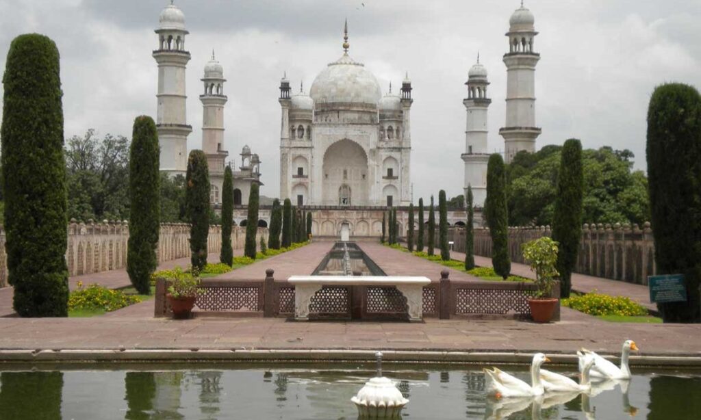 Bibi Ka Maqbara