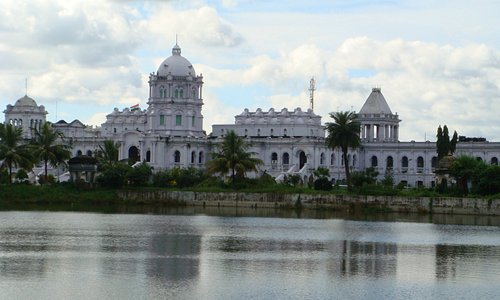 Agartala is the capital of Tripura, one of the state's largest cities and one of Tripura's most popular destinations. 