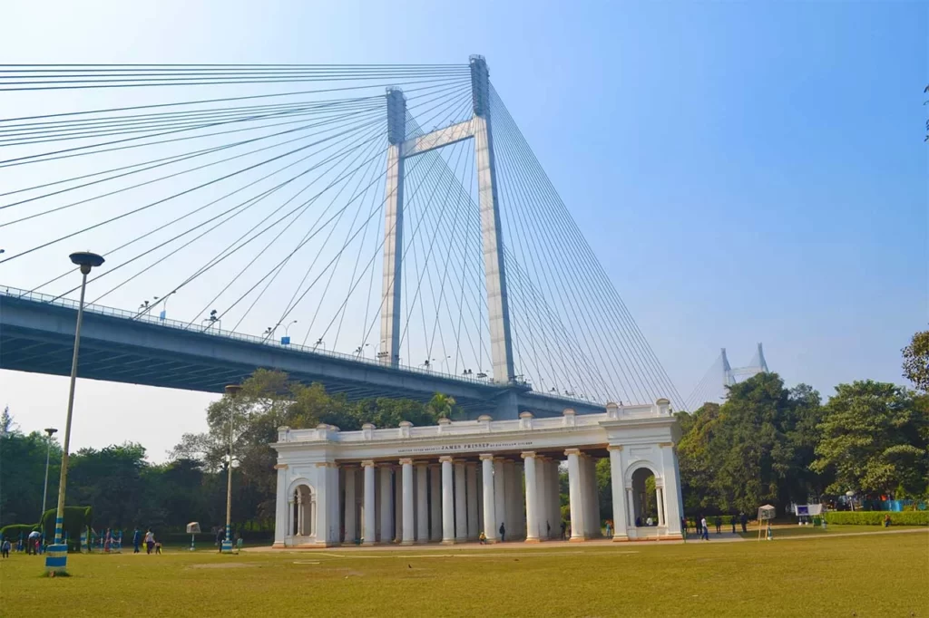 Prinsep Ghat : best places to visit Kolkata
