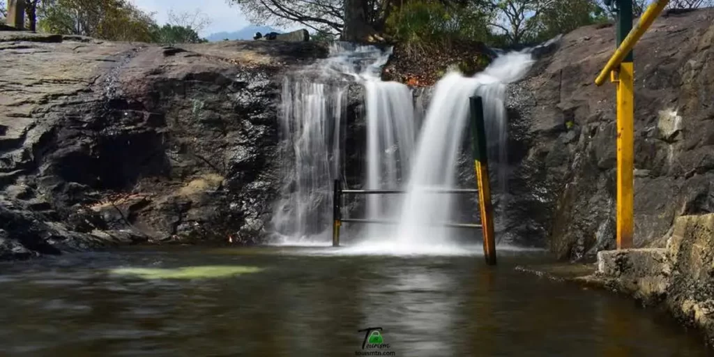 Kumbakkarai Falls Theni Tourist Places