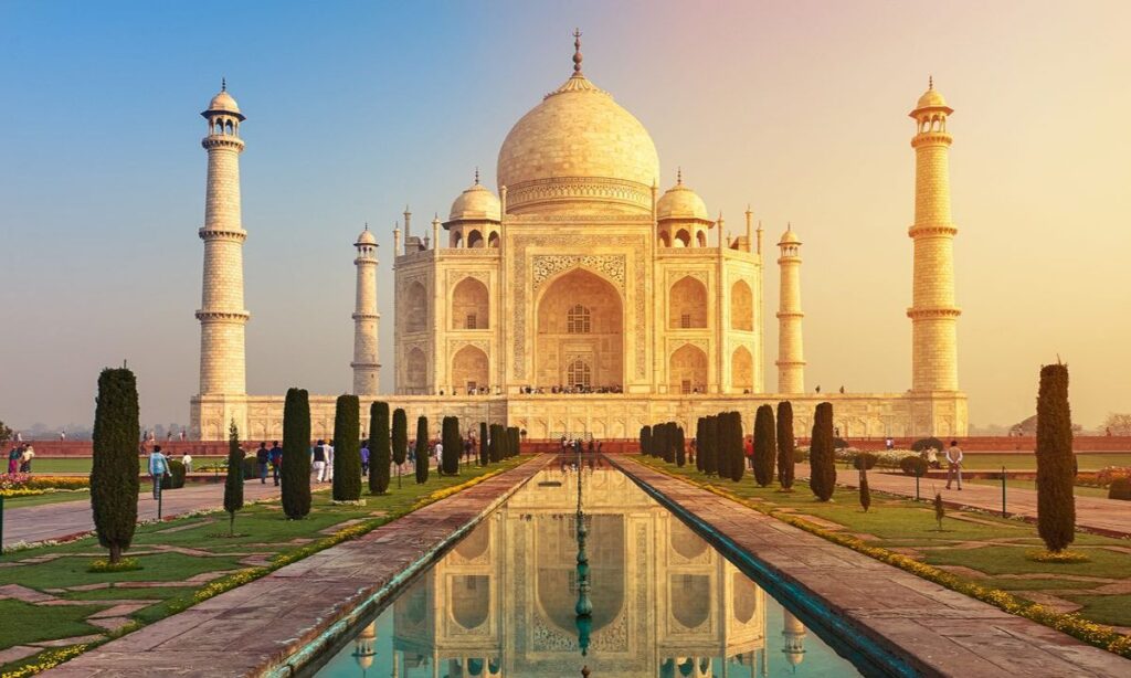 Agra, Uttar Pradesh: The Historic Wonder