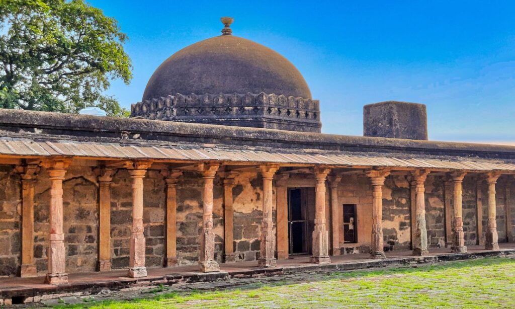 Lat Ki Masjid